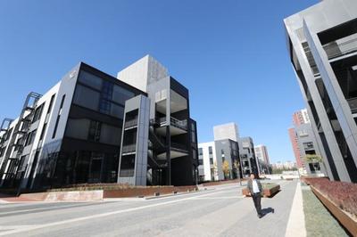 海淀區(qū)舊天壇家具廠華麗轉(zhuǎn)身，智能辦公新地標(biāo)“金隅·智造工廠”崛起